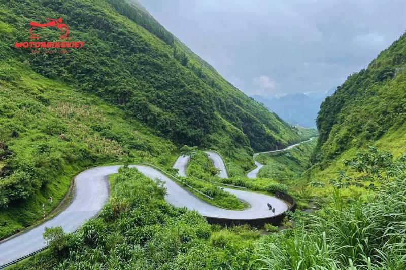 discover Ha Giang by motorbike (5)