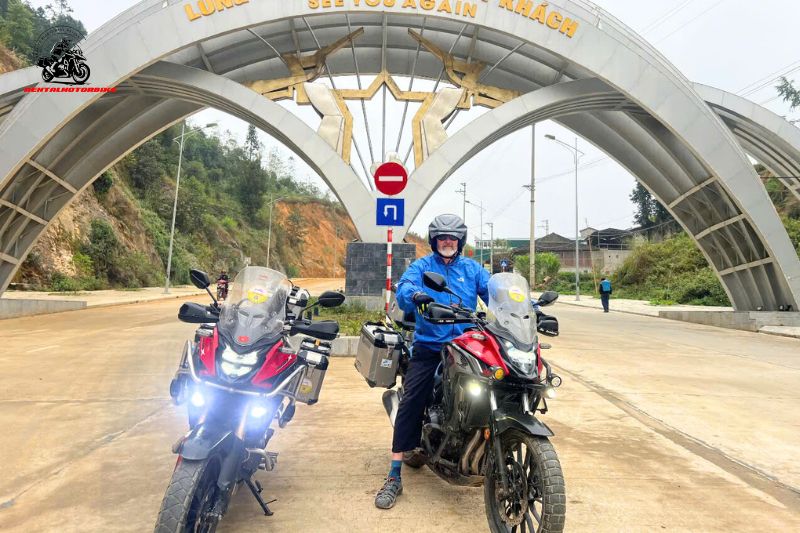 Both the rider and the passenger are required to wear a standard helmet