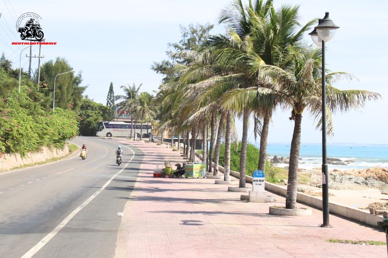 Spring - Summer is the most ideal time to explore Phan Thiet
