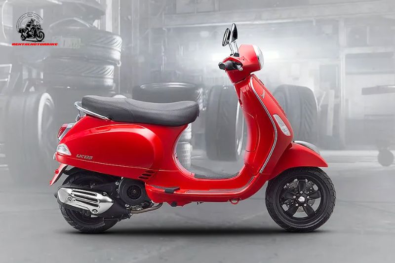 The Vespa LX 150 is powered by a 150cc