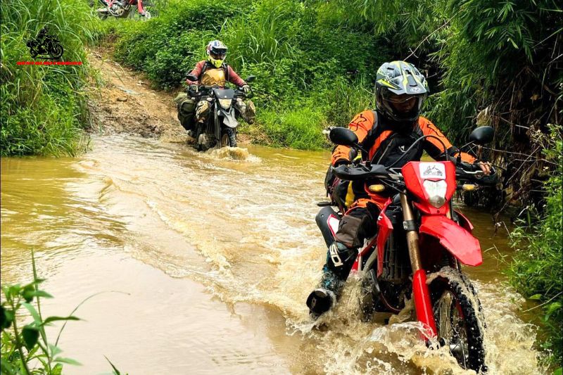 Vietnam's weather ensure unforgettable motorbike experiences