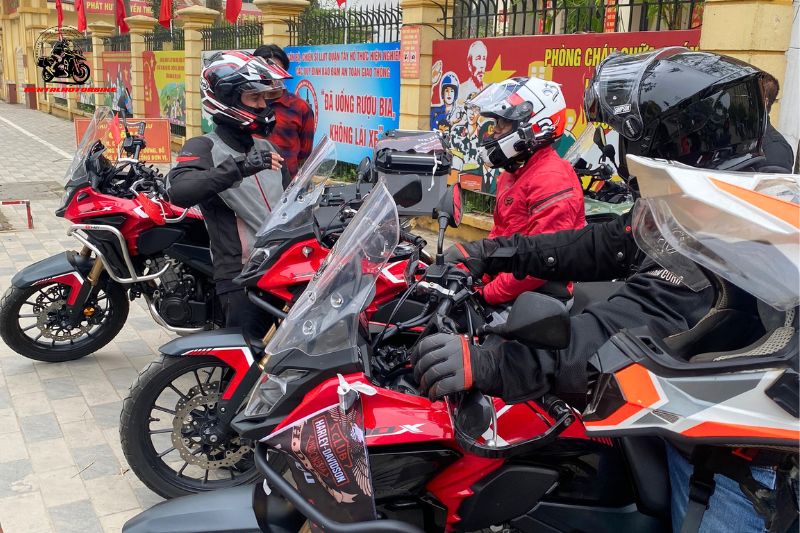 Explore Da Lat freely with Rental Motorbike