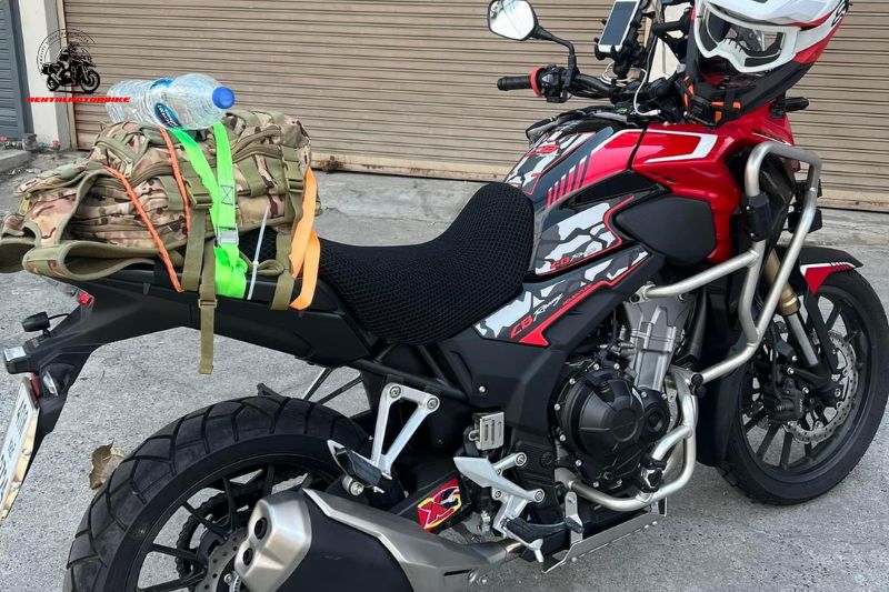 Motorcycle repair kit - Must-have tools for motorbike touring