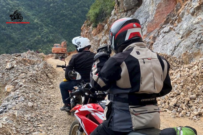 Off-roading in the South of Vietnam with Rental Motorbike