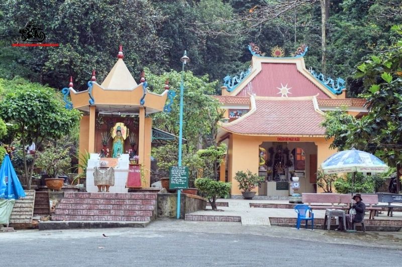Ba Co Temple is located right at the foot of Bao Loc Pass