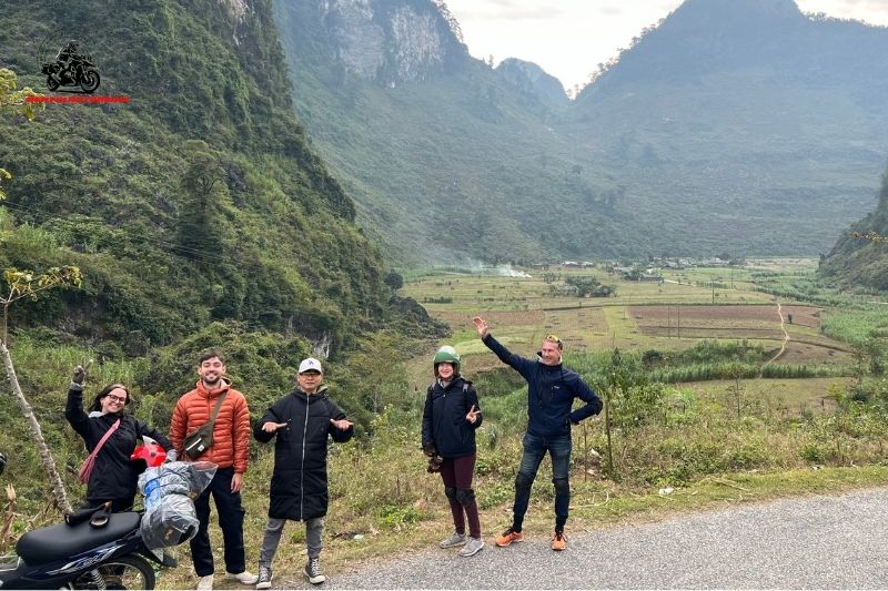 Experience Ha Giang easy rider