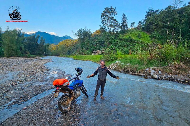 basic repair skills for motorbike travelers
