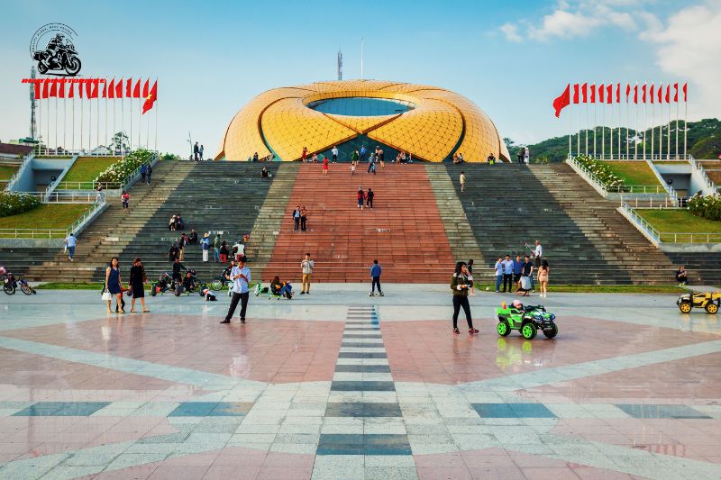 Dalat Square