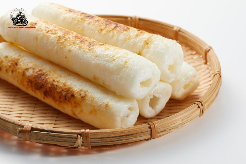 Bamboo-tube rice (Com Lam)