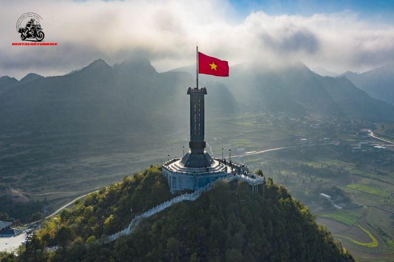 Lung Cu Flag Tower