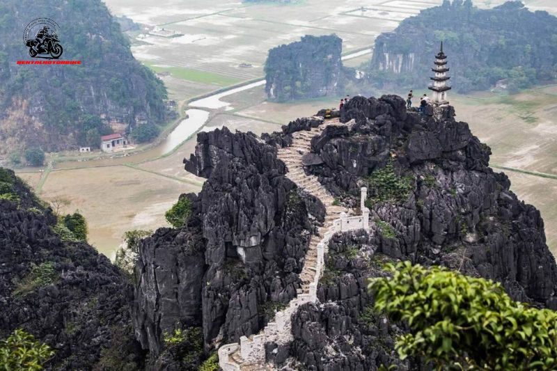 The peaceful space of Ninh Binh